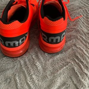 Nike Air Max 2013 running shoes